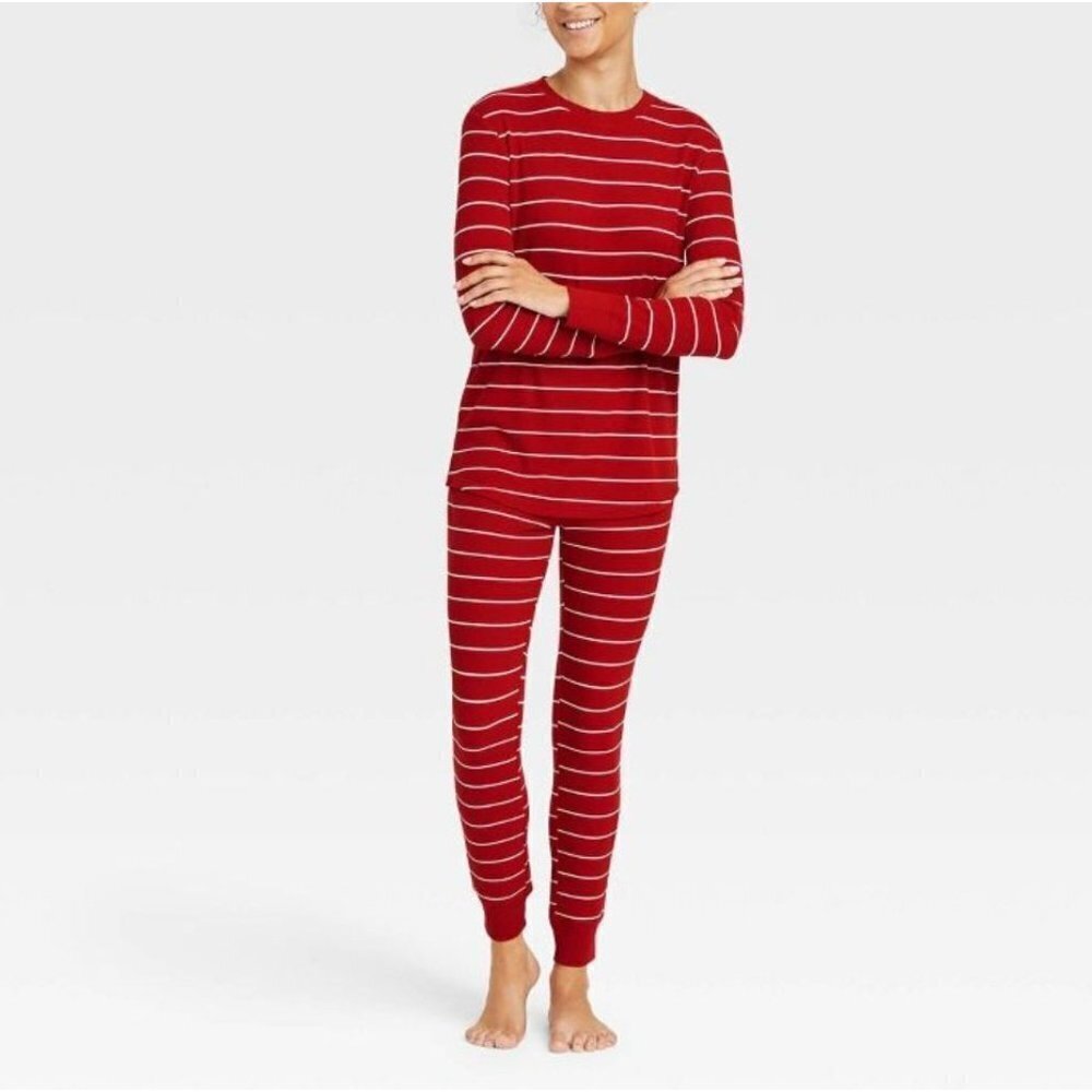 NWT Xmas Pajama set, very soft Sz M